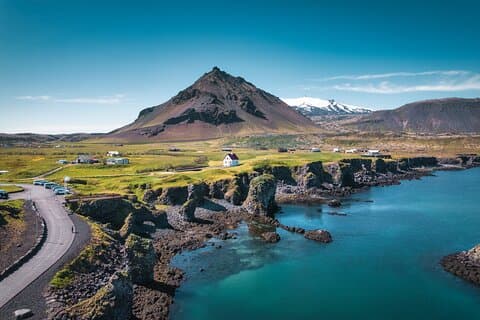 Hvalfjordur & Hvammsvik Hot Springs Full-Day Private Tour