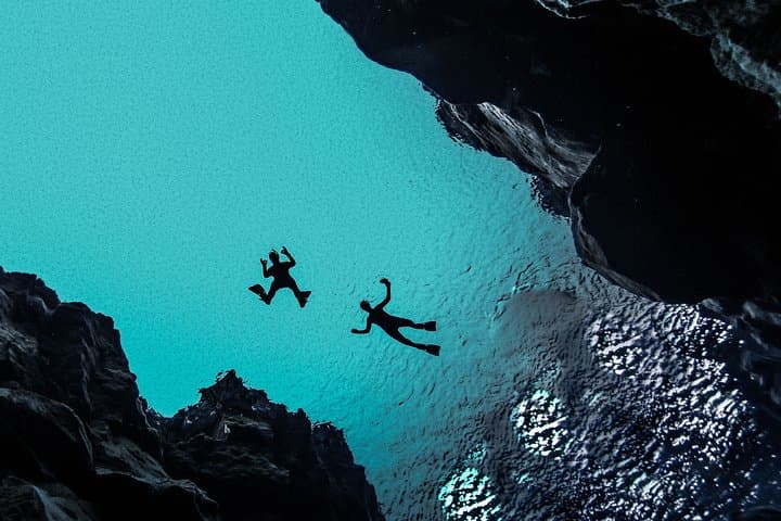 Silfra Drysuit Snorkeling Tour with Free Photos - From Reykjavik
