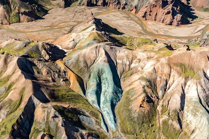 Airplane sightseeing flight over Landmannalaugar and the highland