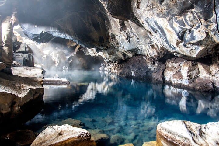 Grjótagjá Grotto