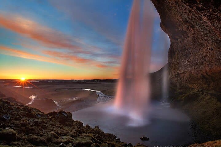 Private South Coast Tour with Katla Ice Cave, Waterfalls & Beach