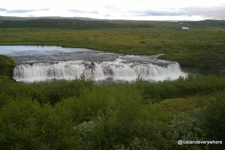 Classic Golden Circle & Kerið Small-Group Tour from Reykjavík