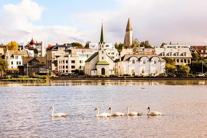 Reykjavik Scavenger Hunt & Highlights Self-Guided Walking Tour