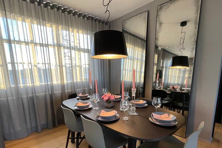 Luxury Icelandic Home-Cooked Meal Experience