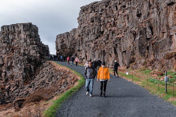 Unforgettable Full-Day Golden Circle Private Tour from Reykjavík