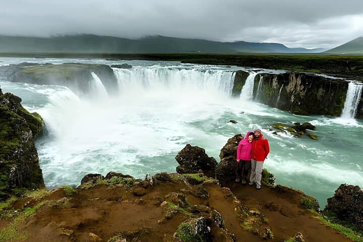 From Reykjavik: Full Day Private Golden Circle Tour in Iceland