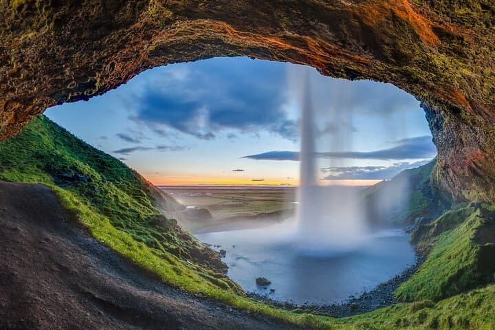 From Keflavik Airport: Private South Coast Tour in Iceland