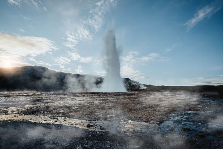 Golden Circle and Glacier Snowmobiling Day Trip from Reykjavik