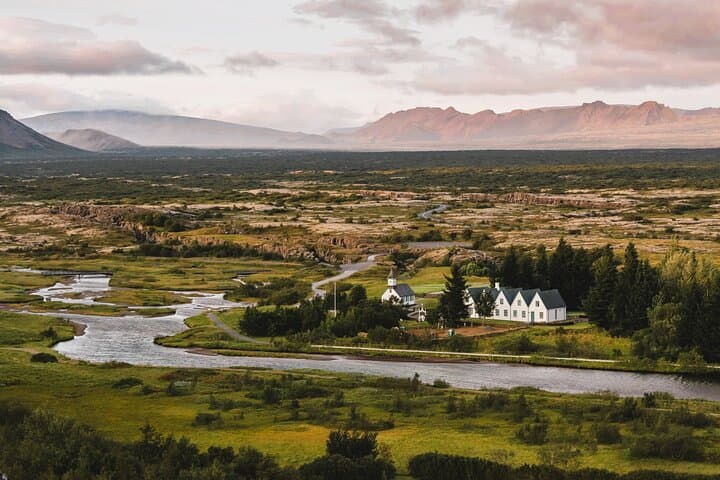 Golden Circle Tales, Tomato Farm & Kerid – Small Group from RVK