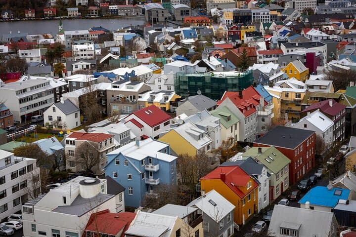 Surprise Walk of Reykjavik with a Local