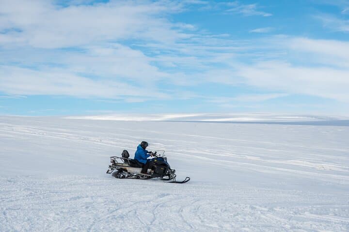 Private 4WD Golden Circle & Glacier Snowmobiling Iceland Tour