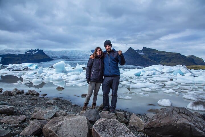 4-Day Small-Group Golden Circle, South Coast and Glacier Tour