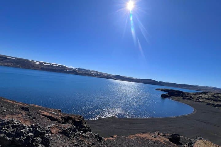 Reykjanes Geothermal, Volcanoes and Cliffs Small Group Tour