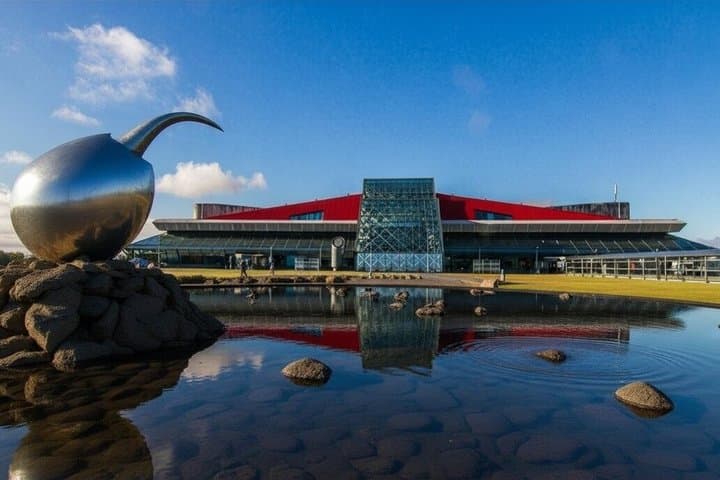 KEF Airport Blue Lagoon Experience with Reykjavik Transfer