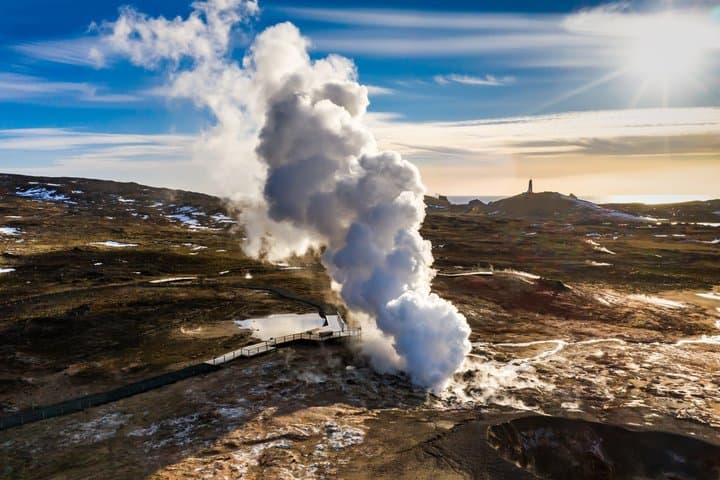 Reykjavik Private 4-Hour Tour with Transfer