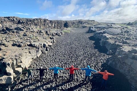 We will take you to all the famous "selfie spots", but unlike your friends who visited, you will walk away with a deeper appreciation of nature through geology-focused lectures