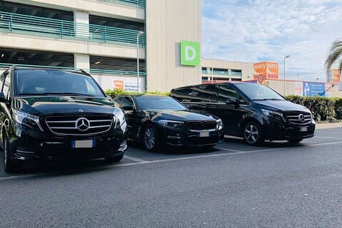 Keflavik Airport (KEF) to Reykjavik hotel or address - Arrival Private Transfer