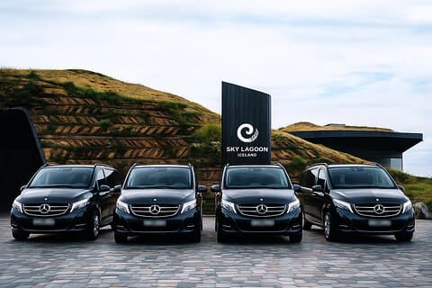 Reykjavik/Keflavik: Sky Lagoon Private Transfer