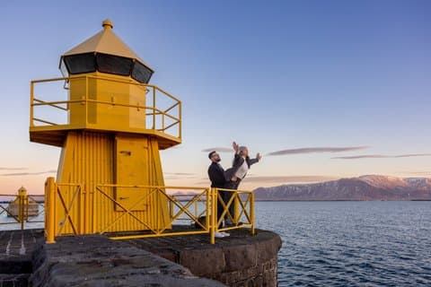 Surprise proposal photoshoot in Reykjavík