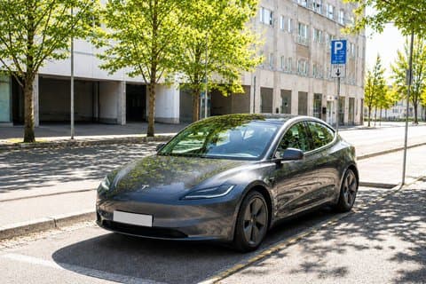 Private Transfer between Keflavik/Reykjavik Airport & City