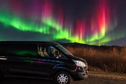 Northern Lights Group profesional photographer 8 Guests max