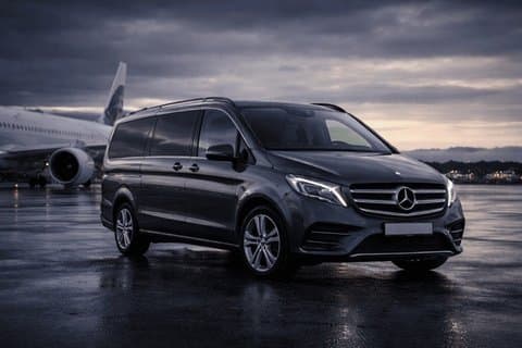 Keflavik Airport One-Way Private Transfer To or From Reykjavik
