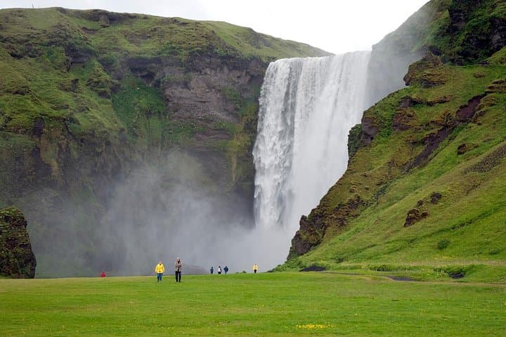 Powerful Skógafoss waterfall