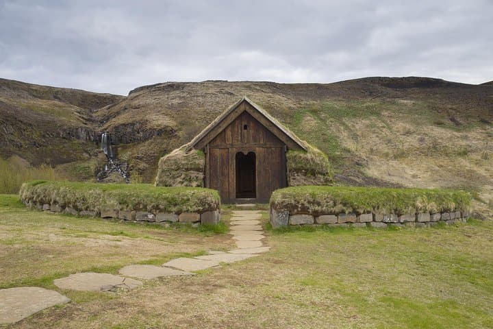 Private Jeep Tour - Game of Thrones experience