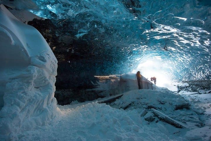 3 Days Tour - Golden Circle, Southcoast & Jökulsárlón Glacier Lagoon