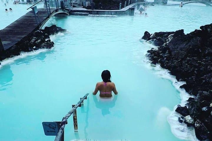 Private Round Trip Transfer To Blue Lagoon (Excluding Admission)