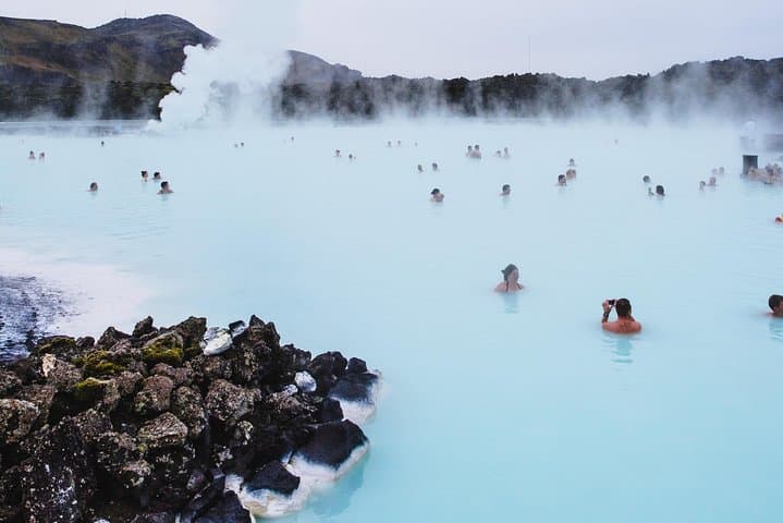 Private Round Trip Transfer To Blue Lagoon (Excluding Admission)