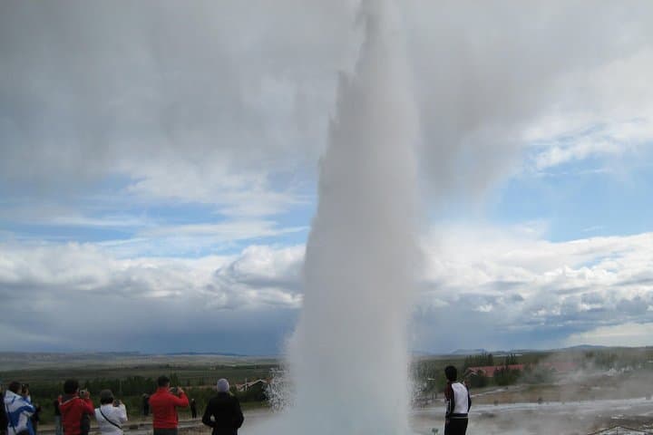 Private Golden Circle Daytrip from Reykjavík(1 - 5 person)