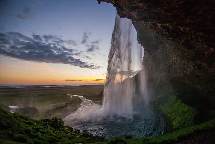 4 Day Blue Ice Cave, South Coast, Golden Circle, Snæfellsnes & Northern Lights