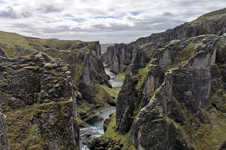 2-Day South Coast w/Glacier Hike & Jokulsarlon - Small Group Tour