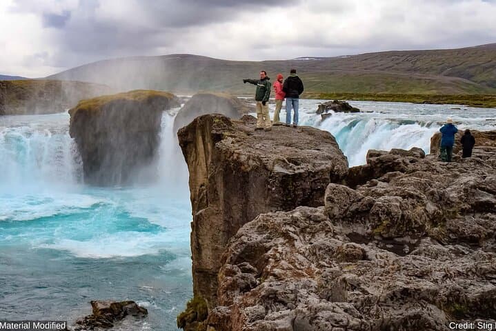 Iceland: See & Experience it ALL in 9 Days, 1st Class Custom Tours