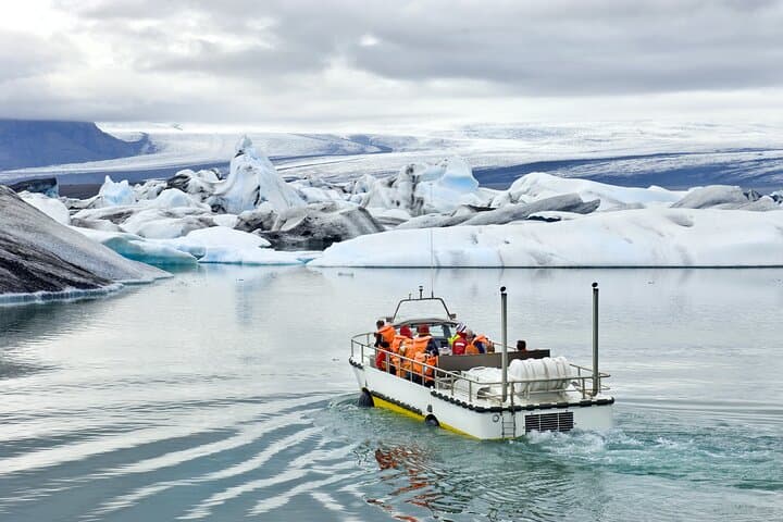 3 Day Tour Jokulsarlon - Golden Circle - South Coast - Glacier Hike - Boat Tour