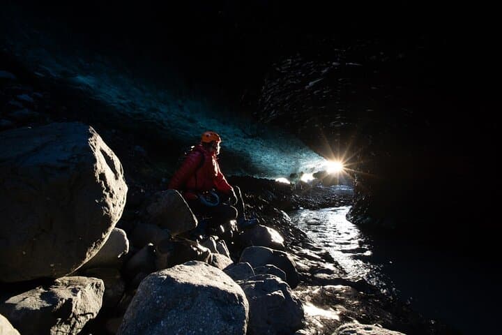 Winter Ice Cave + Climbing Private Photoshoot - 20 Shot Package