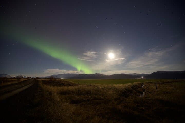NorthernLights and moon