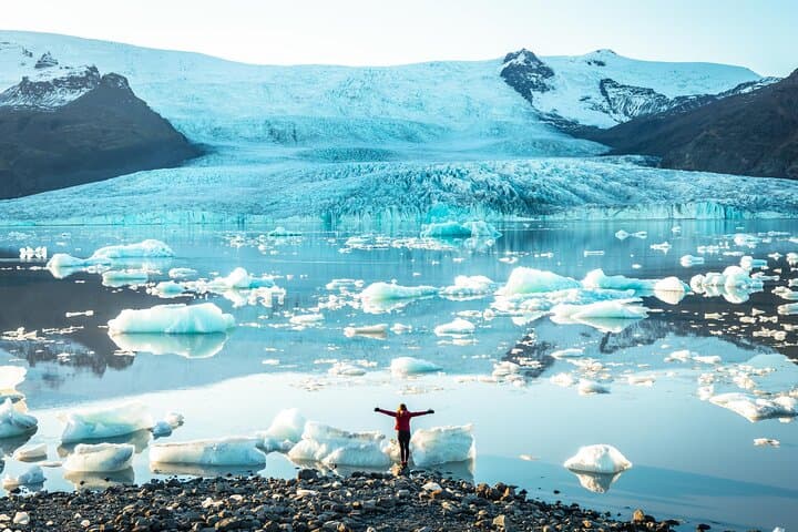 5 Days Self-Drive Tour with Pick Up - Northern Lights Adventure Camper´ Break