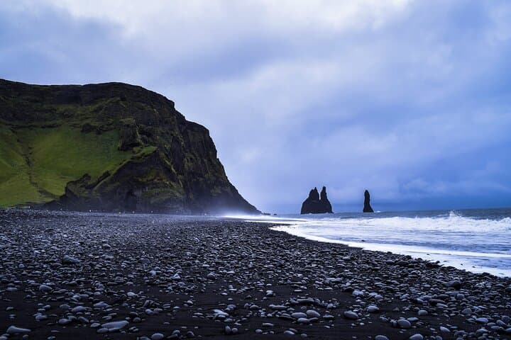 South Coast and Black Beach Tour