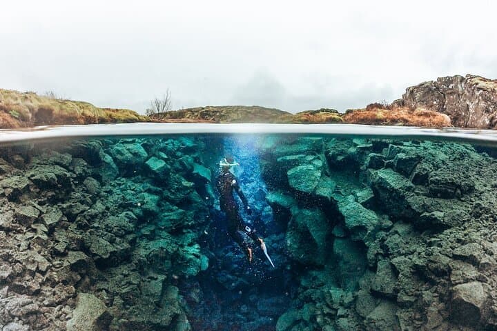 Private Silfra Snorkeling 6 p. group - Meet on Location - with Underwater Photos