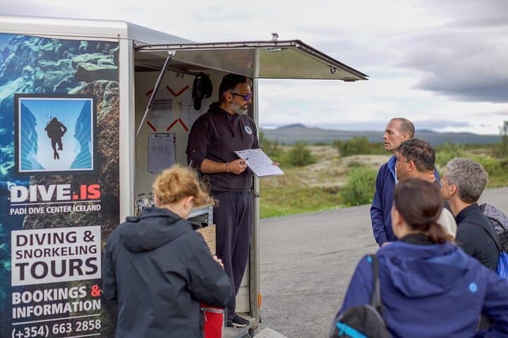 Silfra: Diving Between Tectonic Plates - Meet on Location