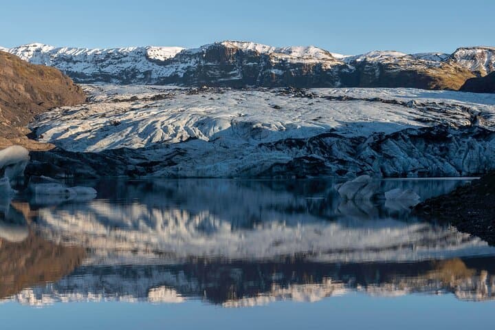 Glacier lake and Sólheimajökull