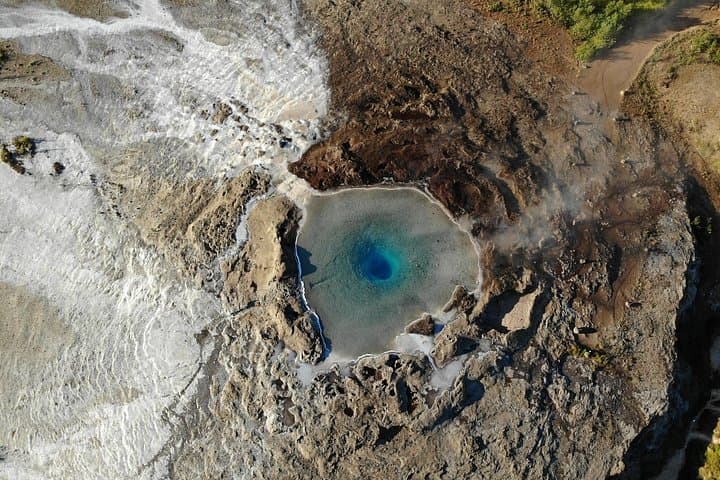 Golden Circle, Glacier & Northern Lights/Midnight sun / guided private tour
