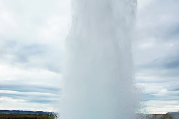 Have you ever seen a Geysir who gushes every 4 minutes?