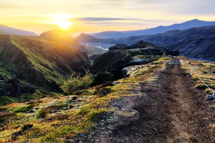 Private Full-Day Hiking Tour in Þórsmörk