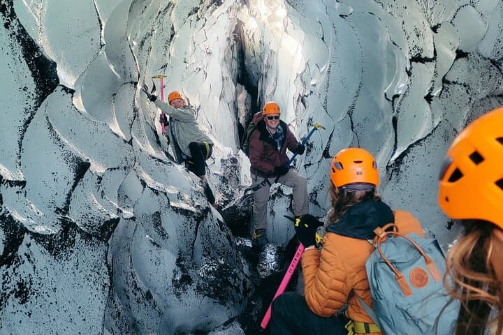 3 hour Glacier Hike at Sólheimajökull