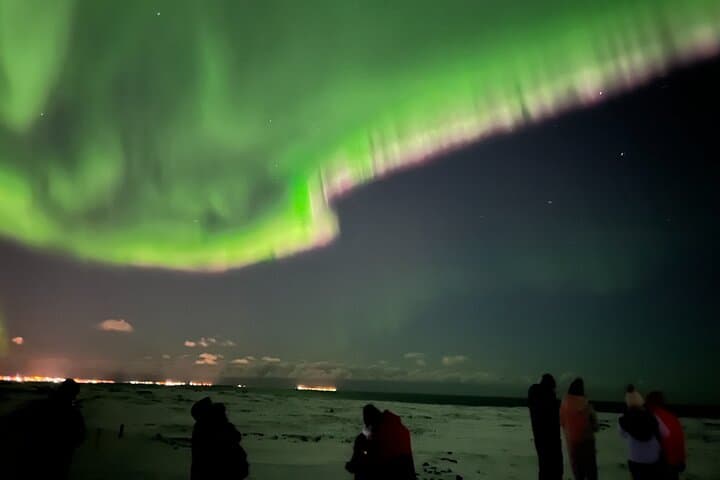 Iceland Reykjavik Northern Lights Bus Tour in Chinese 冰岛雷市中文极光团