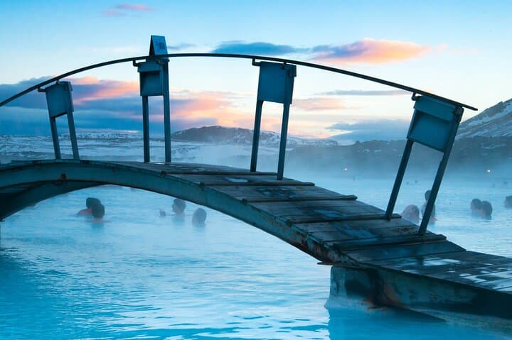 One-Way Private Transfer from Blue Lagoon to Reykjavik