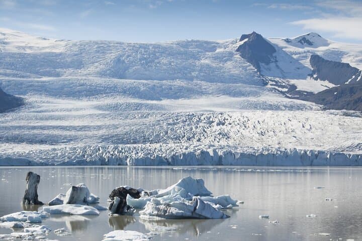 Private Glacier Lagoon & Diamond Beach Tour